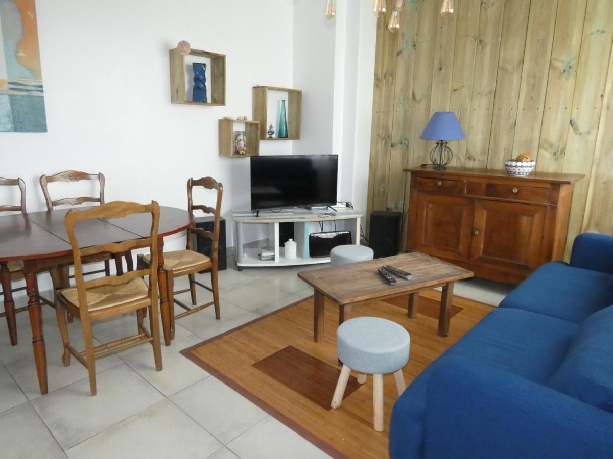 Royan, 3 Pièces, 4 Personnes - Fr-1-71-90 Appartamento